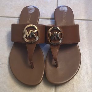 Michael Kors sandals 7.5